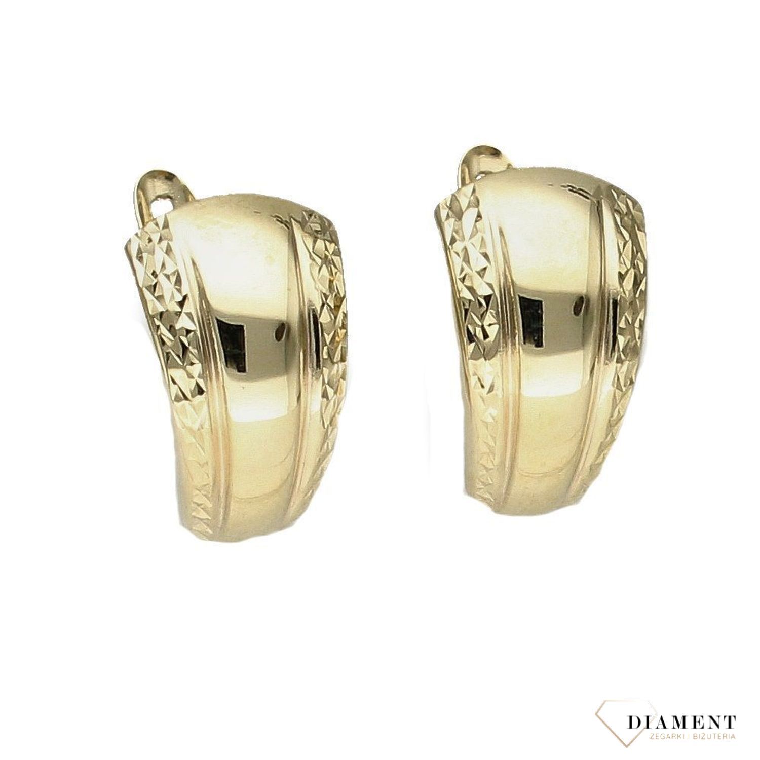 Złote kolczyki 333 blaszki grawerowane.jpg